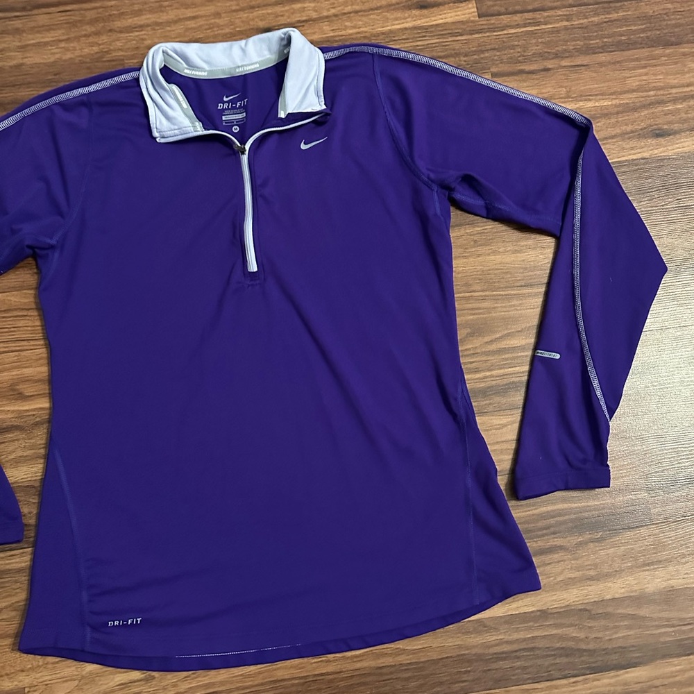 Nike Running Essential Jacket, Size: Medium - image 5